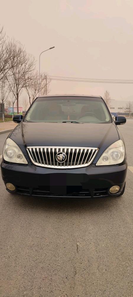 保定12年别克GL81