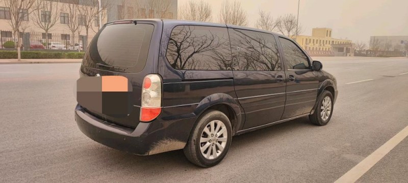 保定12年别克GL86