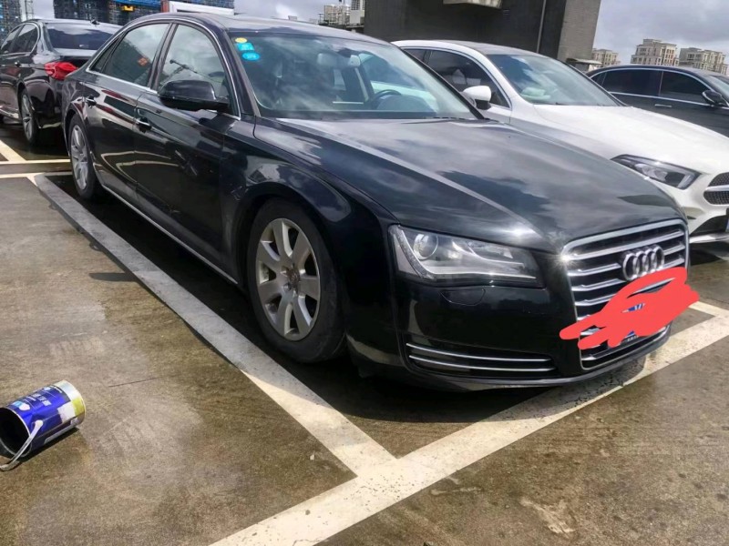 嘉兴11年奥迪A8L1