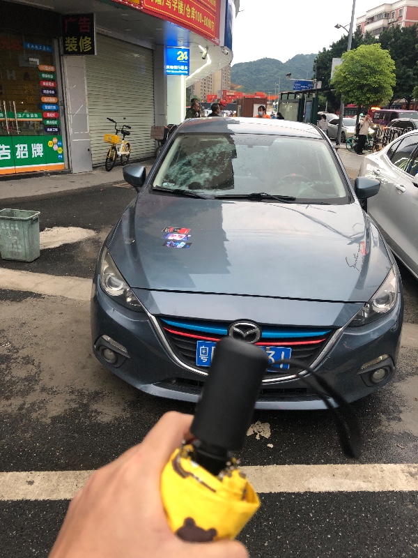 广州16年马自达昂克赛拉1