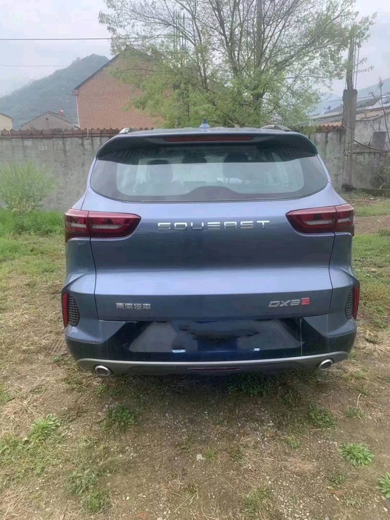 广州23年东南汽车DX概念车2