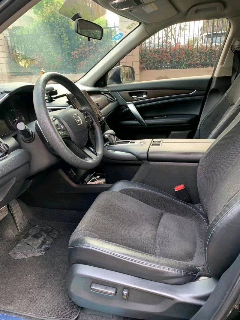 淮南18年本田冠道6