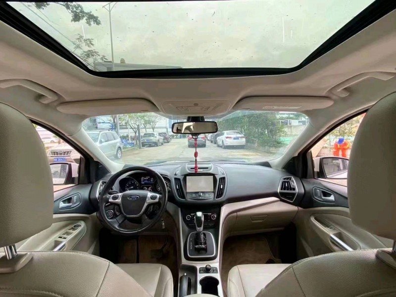 珠海14年福特翼虎5