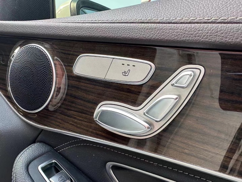 济宁17年奔驰GLC6