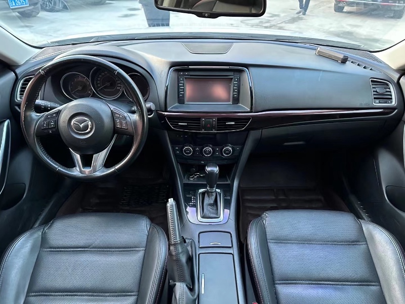 济宁15年马自达阿特兹8