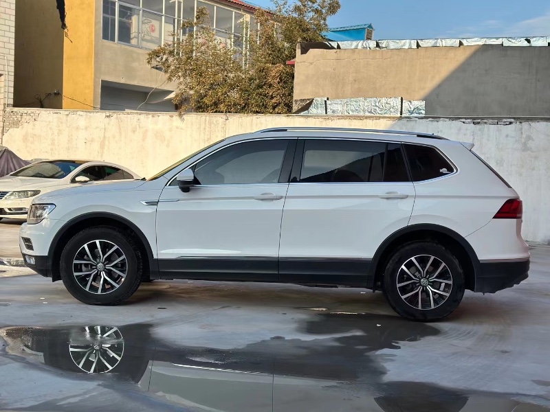 济宁17年大众途观L3