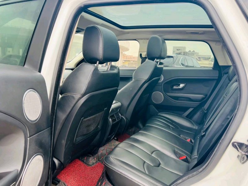 东莞12年路虎极光6