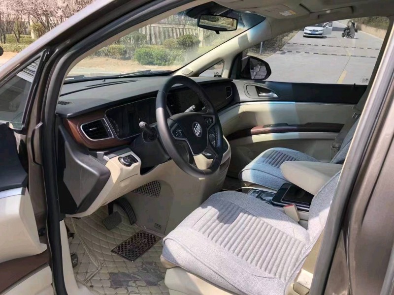 枣庄17年别克GL87