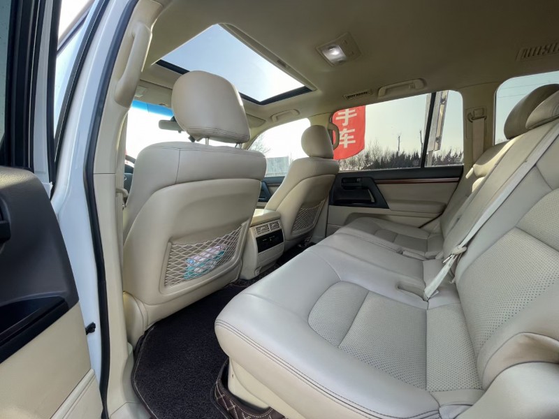 潍坊17年丰田兰德酷路泽6