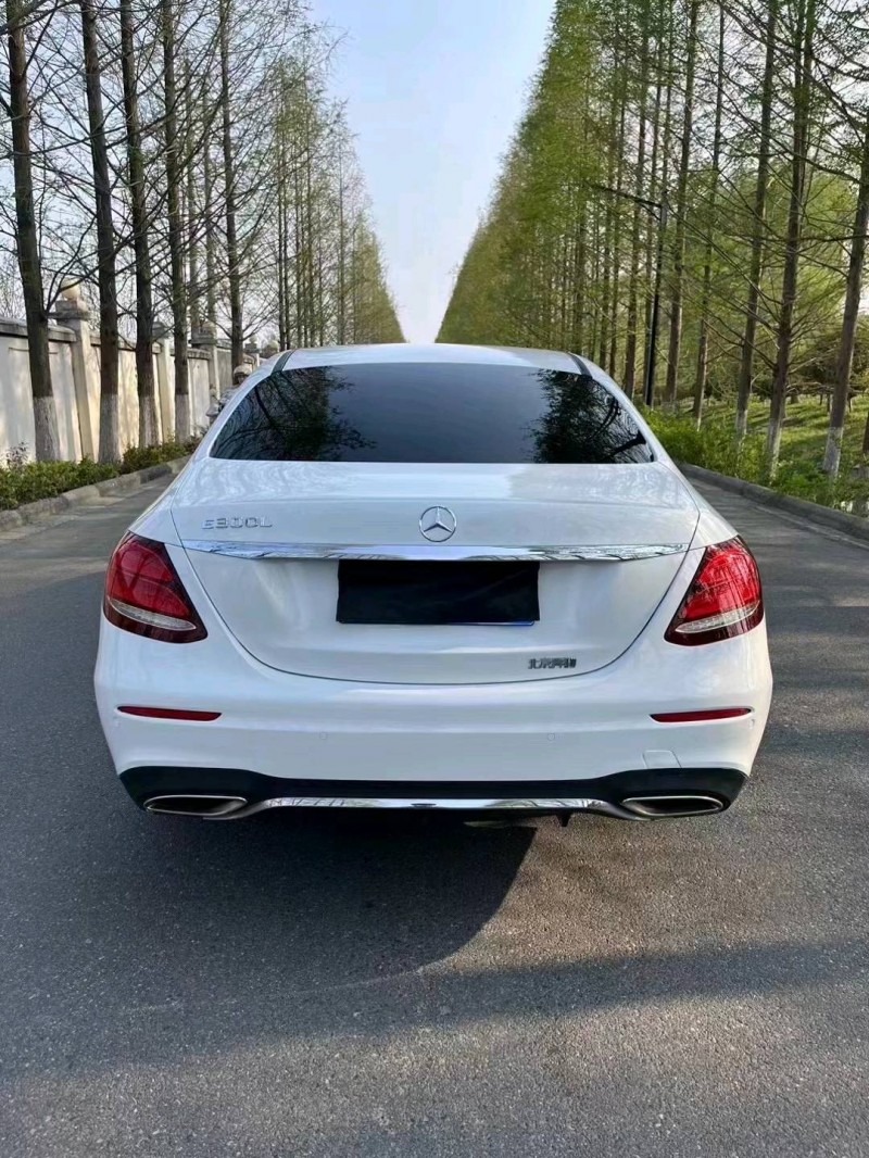 淄博17年奔驰E4