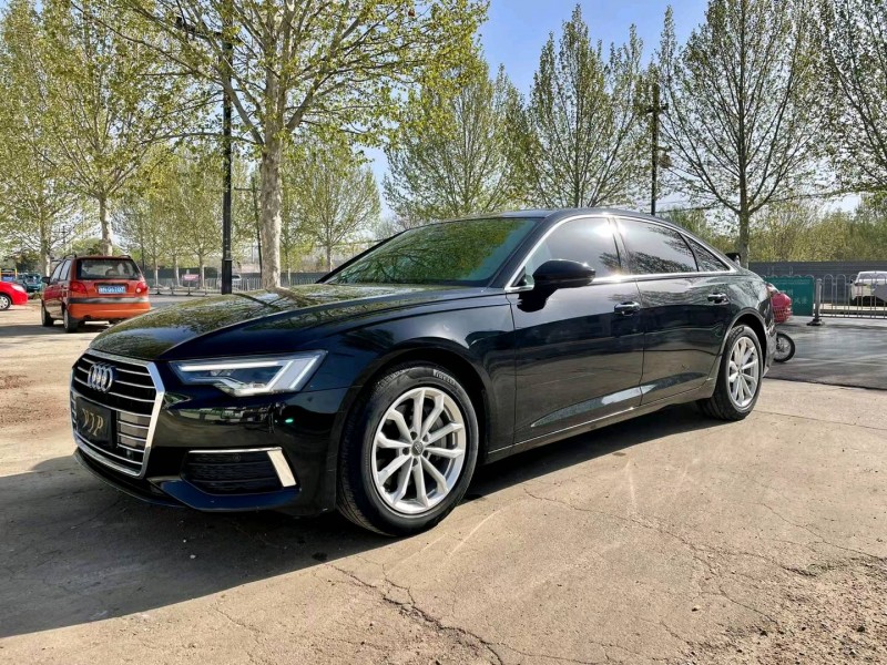 济宁21年奥迪A6L2