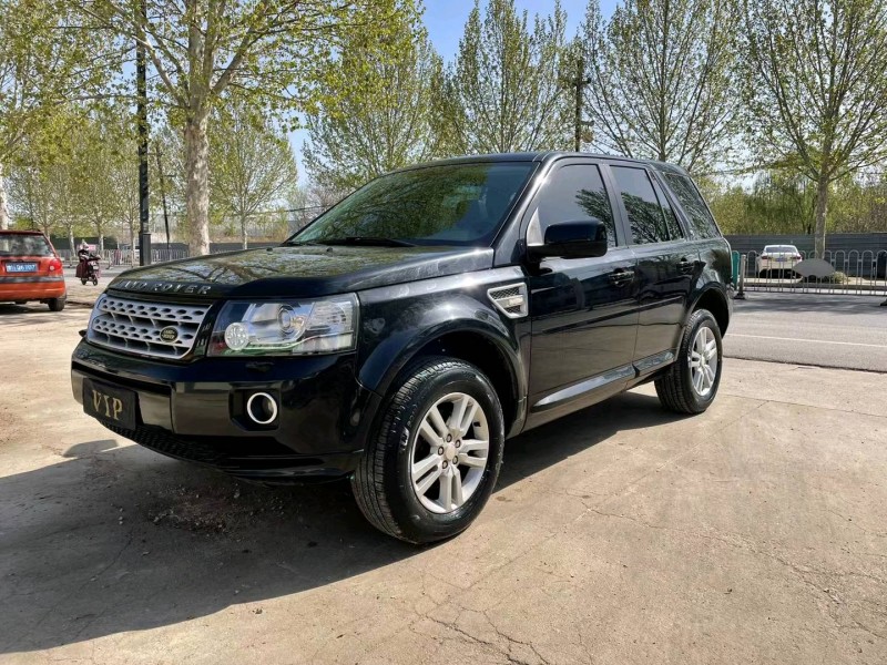 济宁14年路虎神行者2