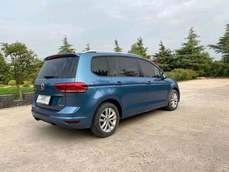 济南16年大众途安8