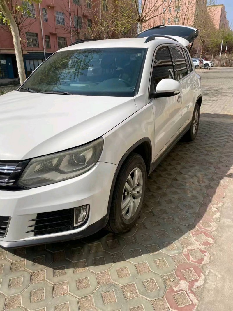济南16年大众途观5