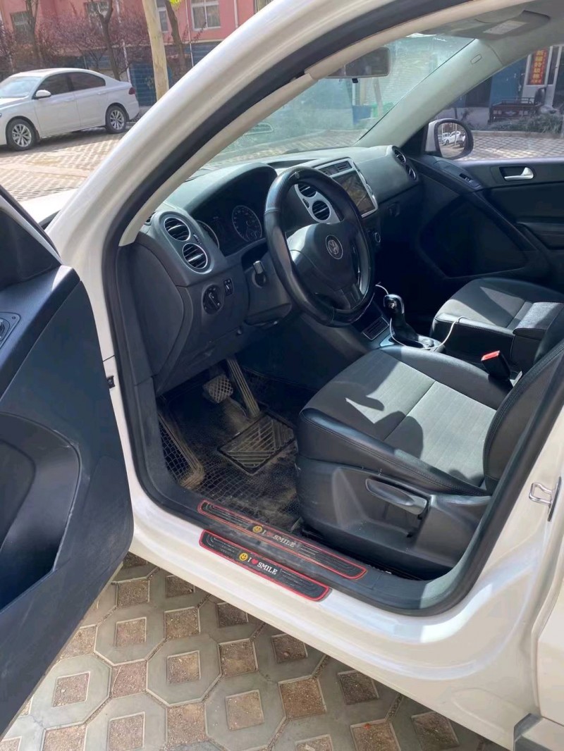 济南16年大众途观8