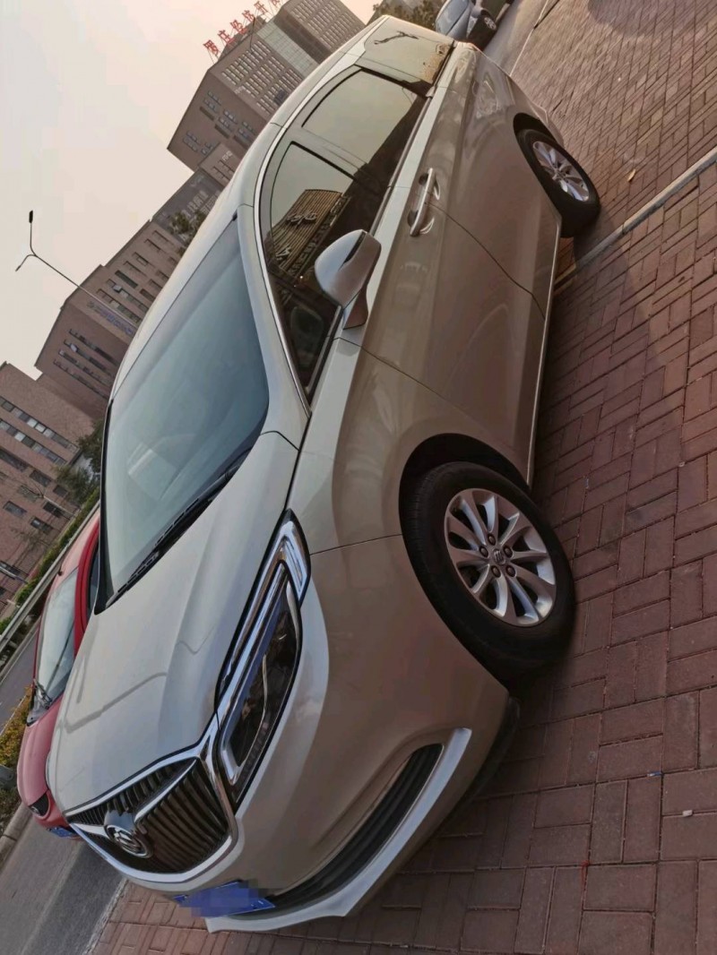 临沂20年别克GL83