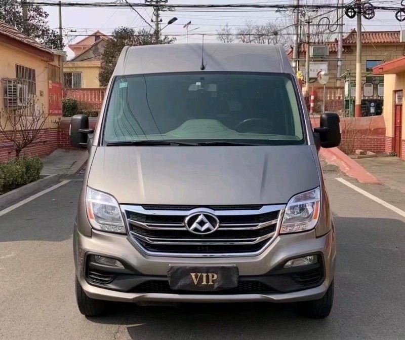 青岛18年大通V801