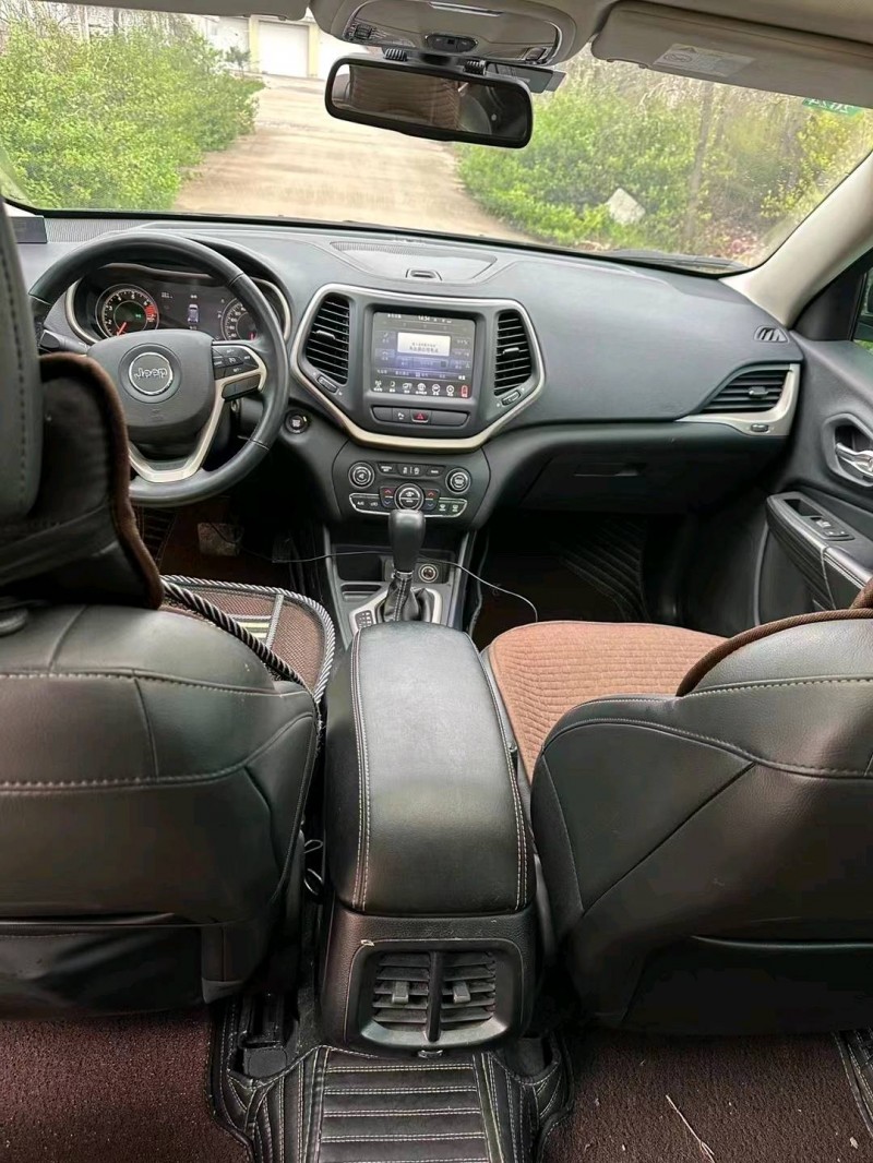淄博18年Jeep自由光3