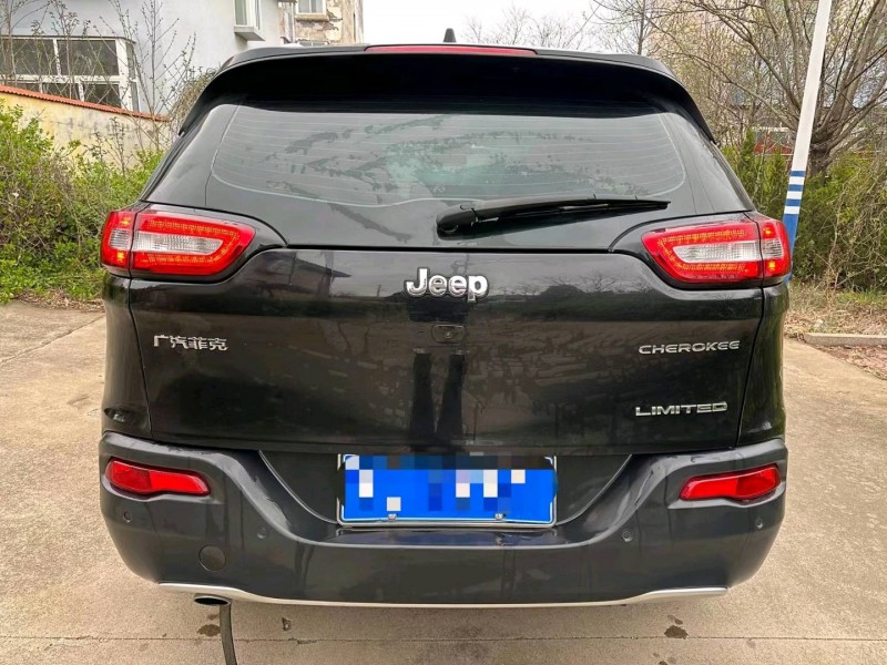淄博18年Jeep自由光5