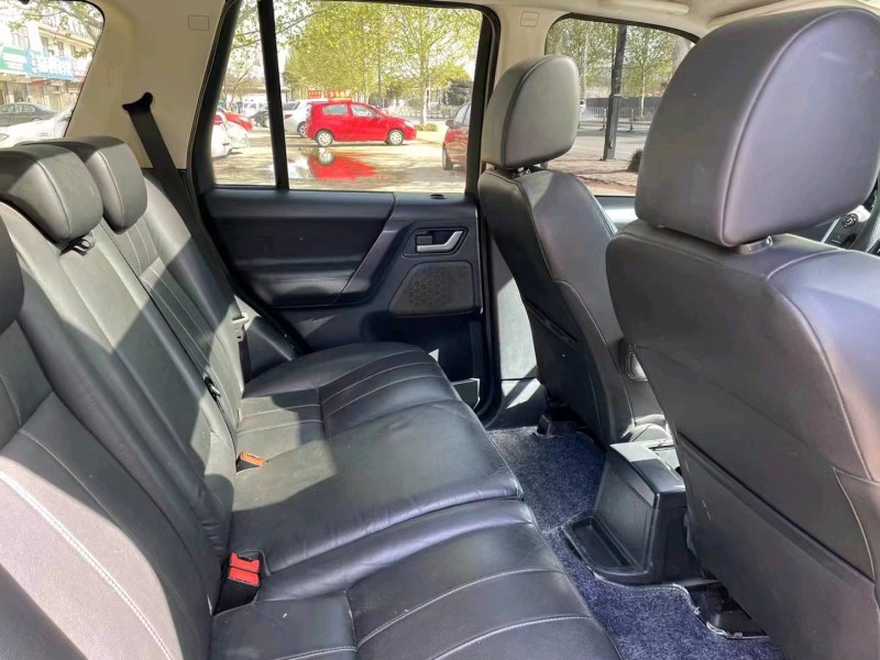 淄博14年路虎神行者8