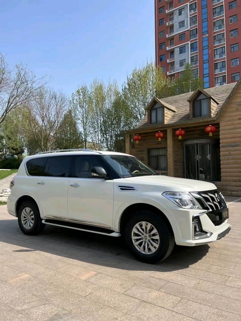 邢台18年日产途乐2