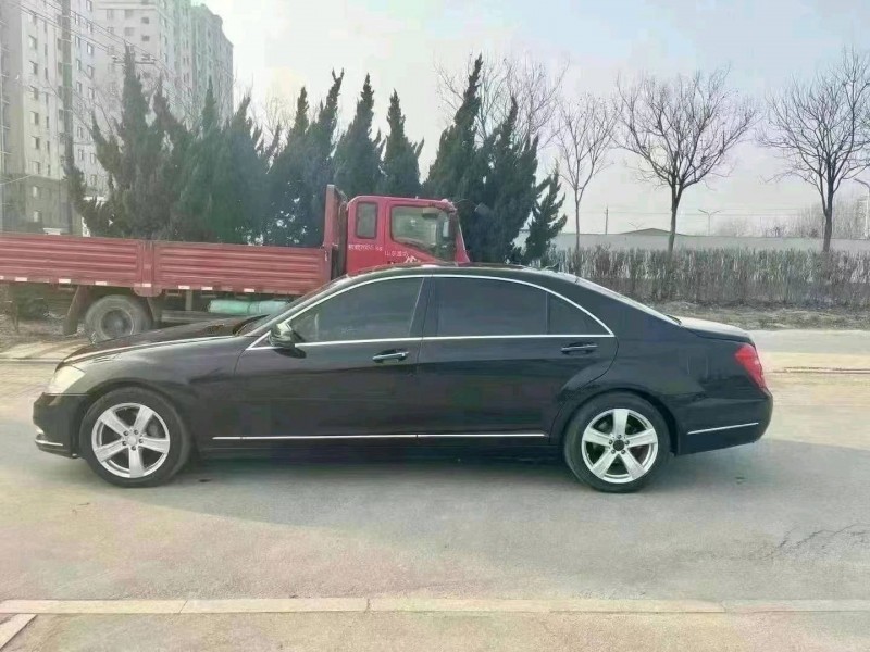 枣庄12年奔驰S8