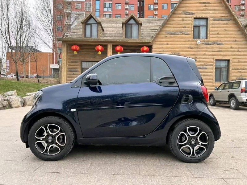 邢台17年奔驰smart4