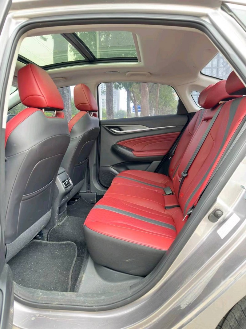 东莞21年长安汽车逸动4