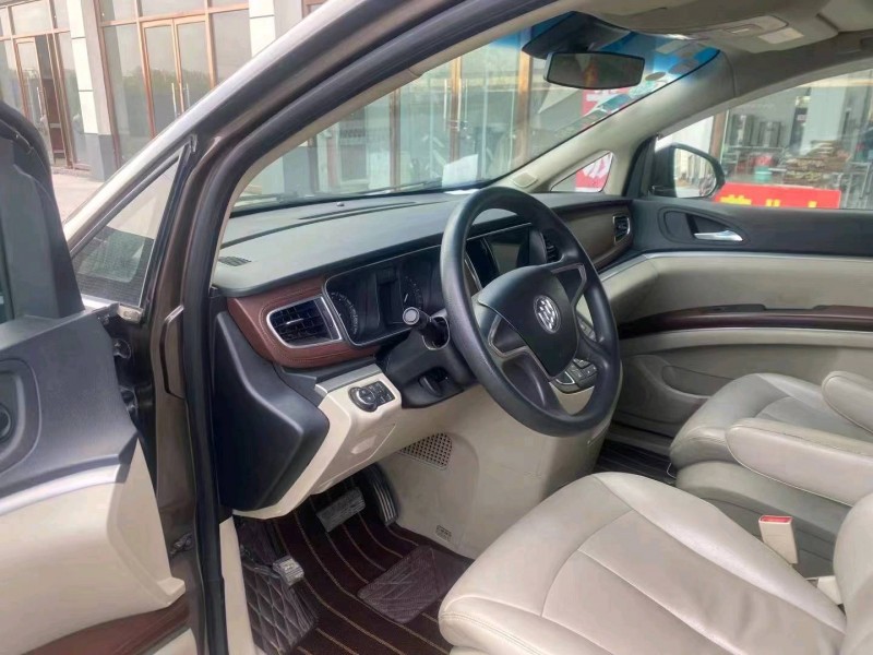 淄博15年别克GL86