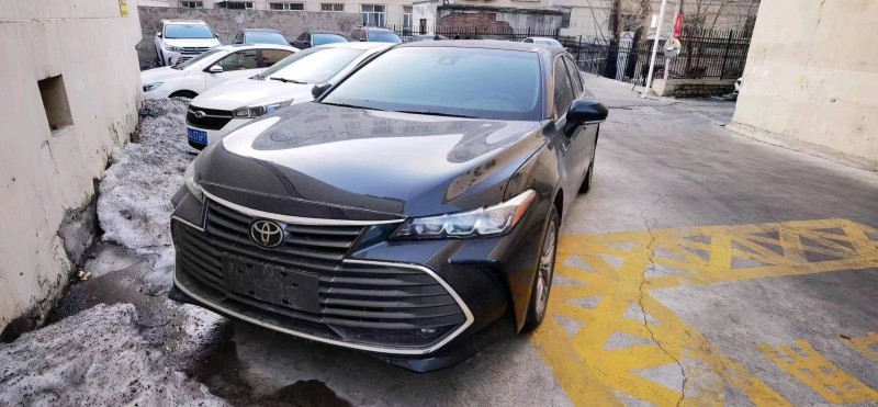 济宁20年丰田亚洲龙1