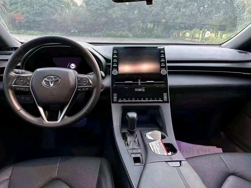 济宁20年丰田亚洲龙2