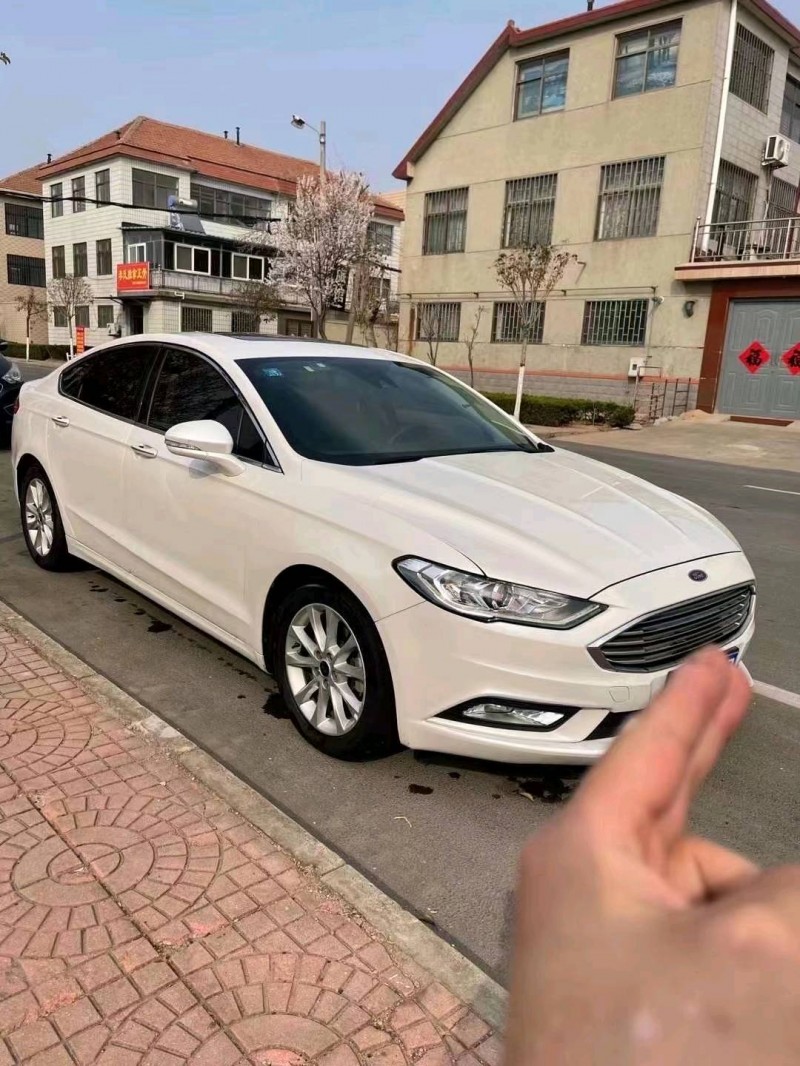 青岛18年福特蒙迪欧2