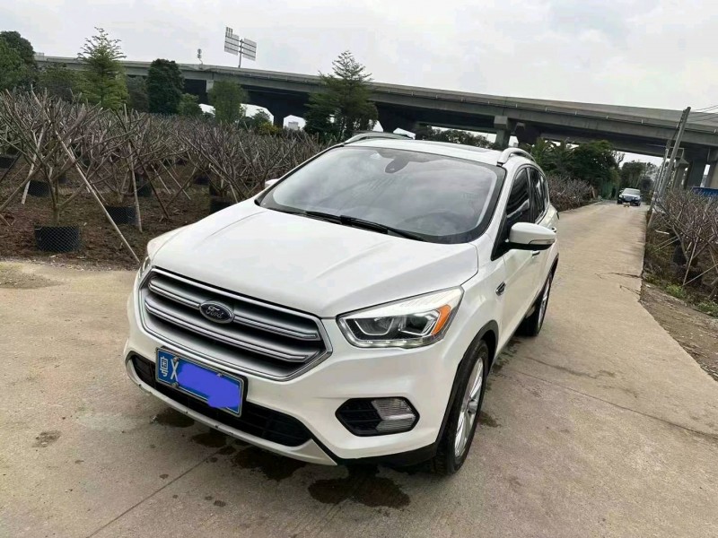 广州17年福特翼虎3