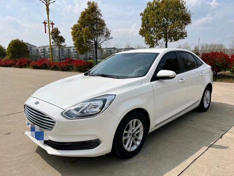 盐城19年福特福睿斯2