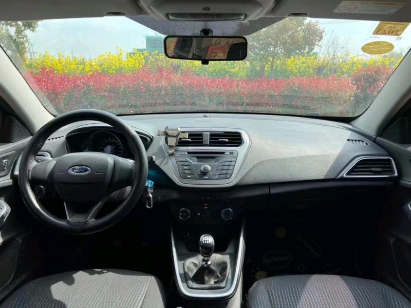 盐城19年福特福睿斯8