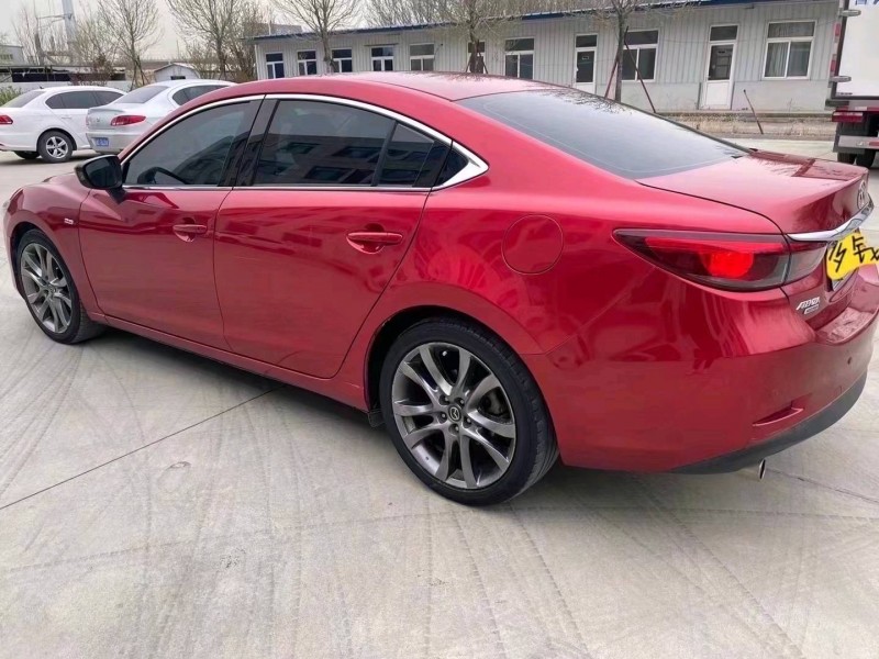 济南17年马自达阿特兹8