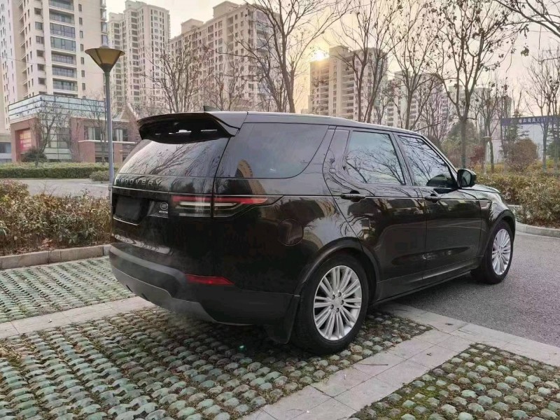 青岛18年路虎发现5