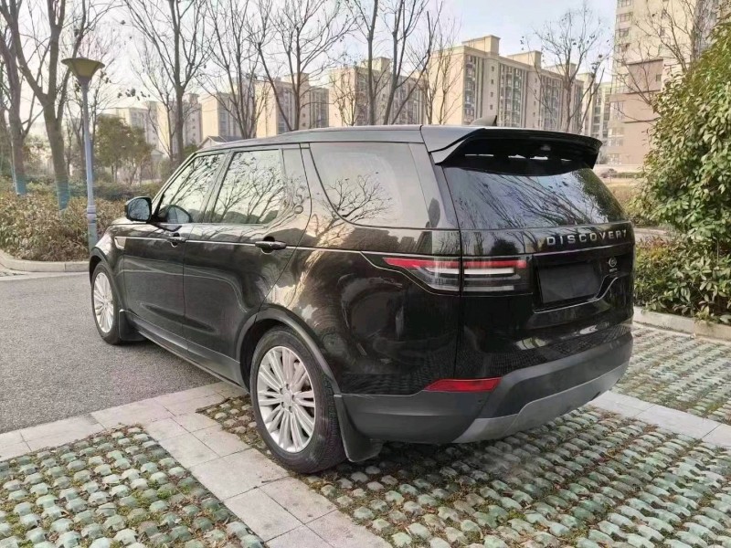 青岛18年路虎发现4