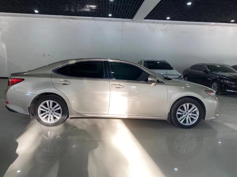 石家庄14年雷克萨斯ES2