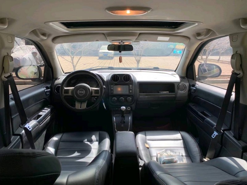 沈阳13年Jeep指南者5