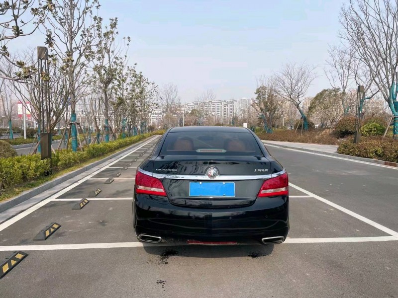 徐州15年别克君越2