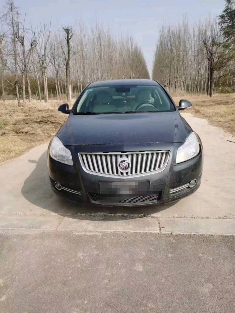 枣庄12年别克君威1