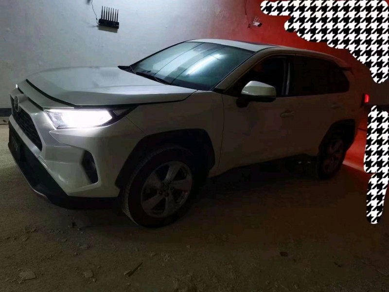 梧州21年丰田RAV4荣放3