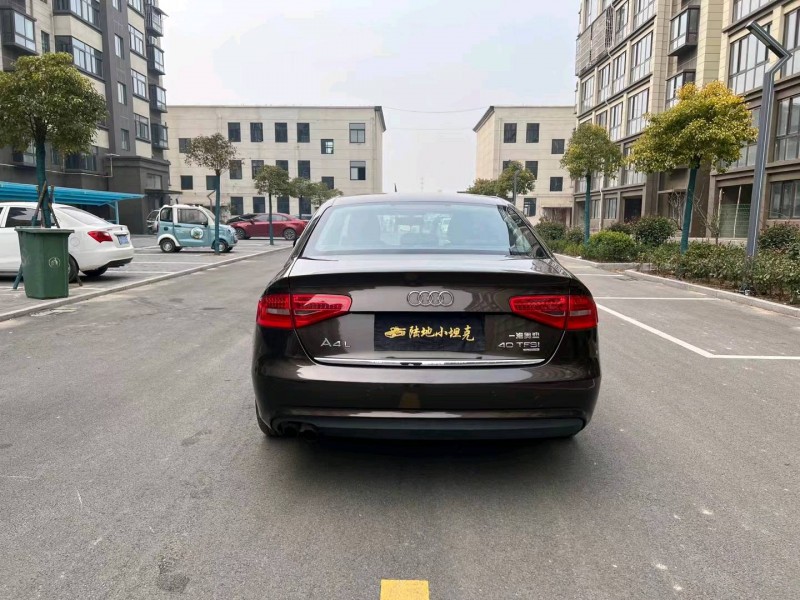 徐州14年奥迪A4L9