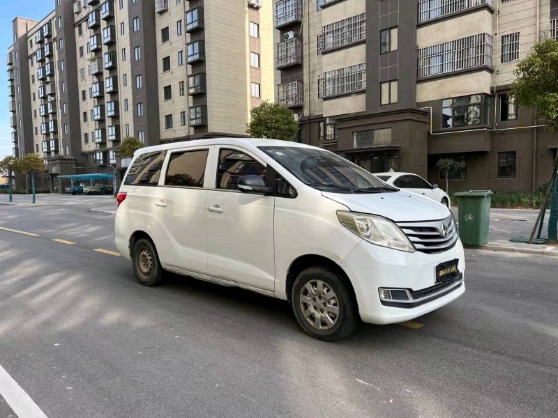 徐州19年长安汽车睿行3