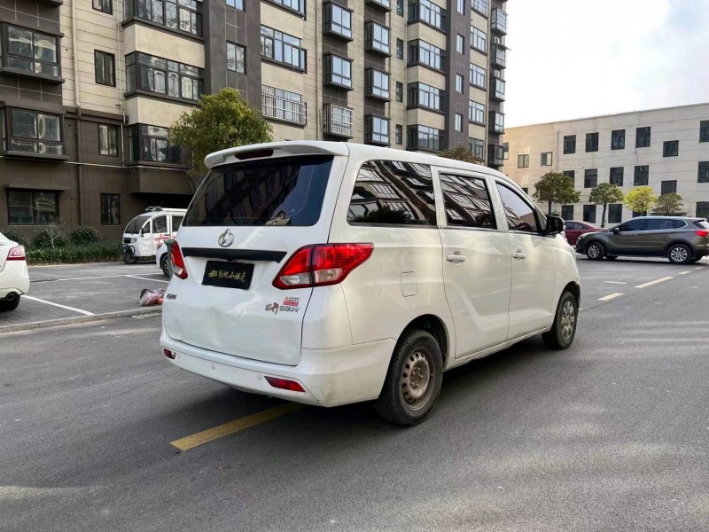 徐州19年长安汽车睿行7