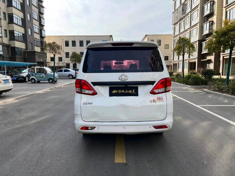 徐州19年长安汽车睿行8