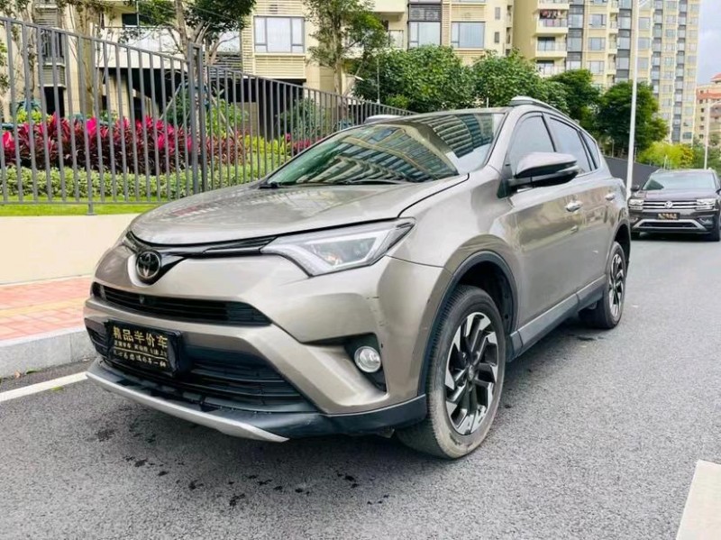 东莞18年丰田RAV4荣放2