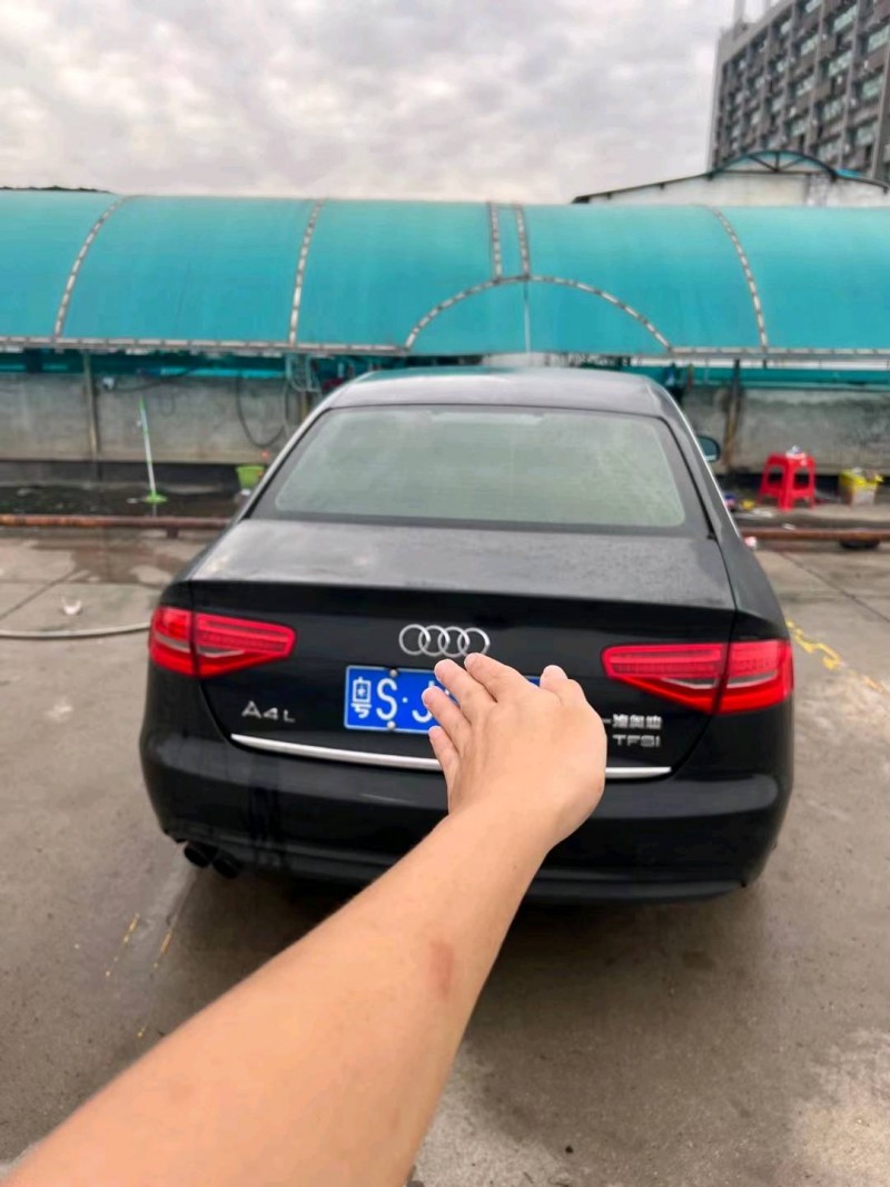 东莞13年奥迪A4L5