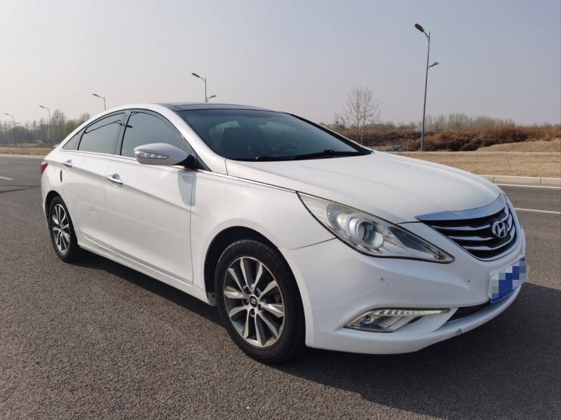 廊坊13年现代索纳塔八2